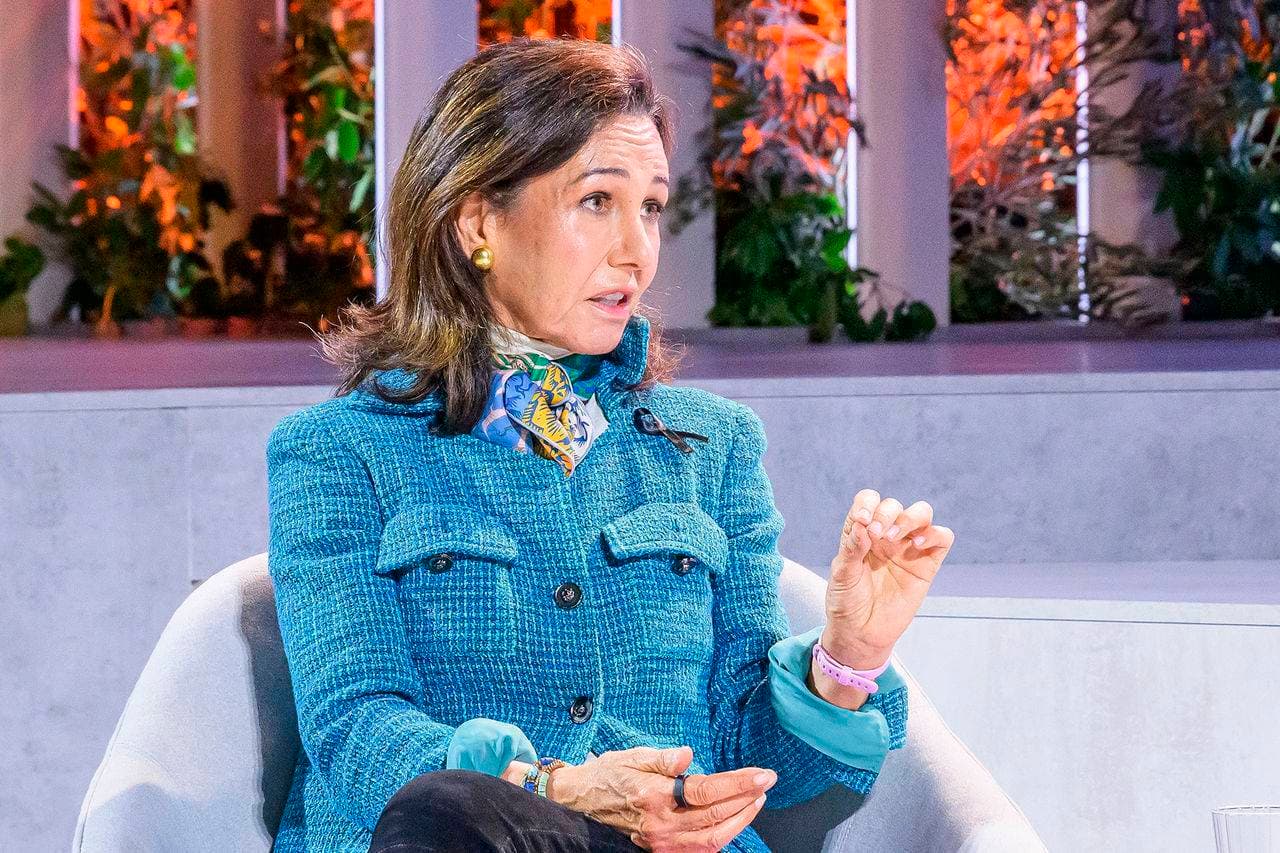 El Asalto Silencioso de Santander a Wall Street: Un Gigante Español Desafía la Hegemonía Financiera de EE.UU.