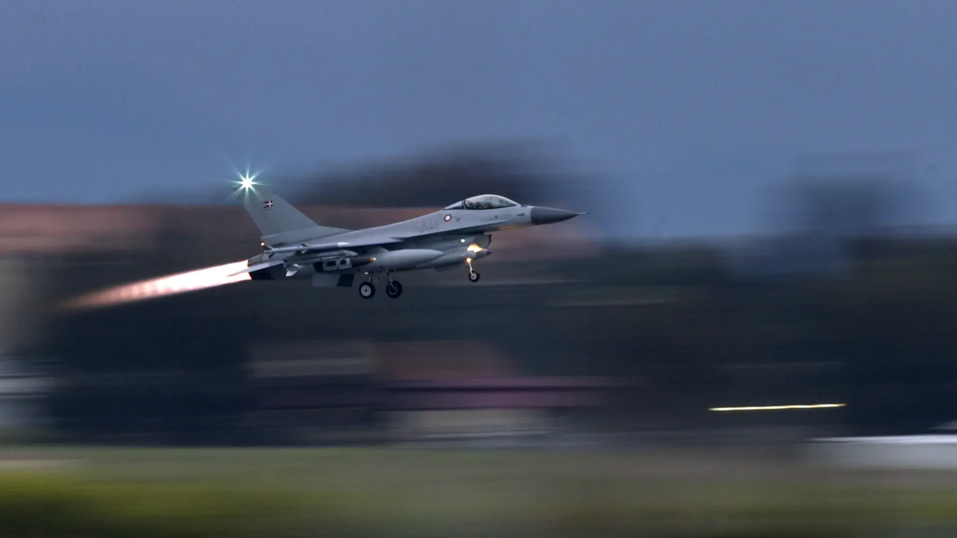 Sigonella, el 'No' que Resuena: Italia Frena la Escalada en Irán