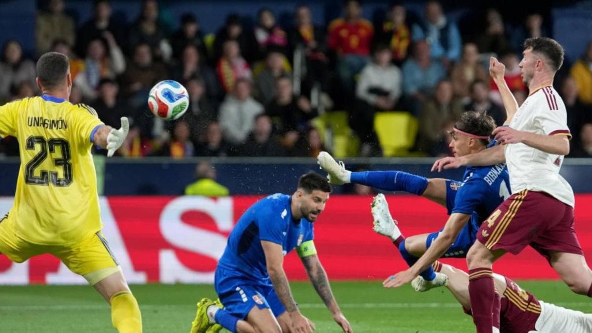 De la Fuente Reafirma Confianza en Unai Simón