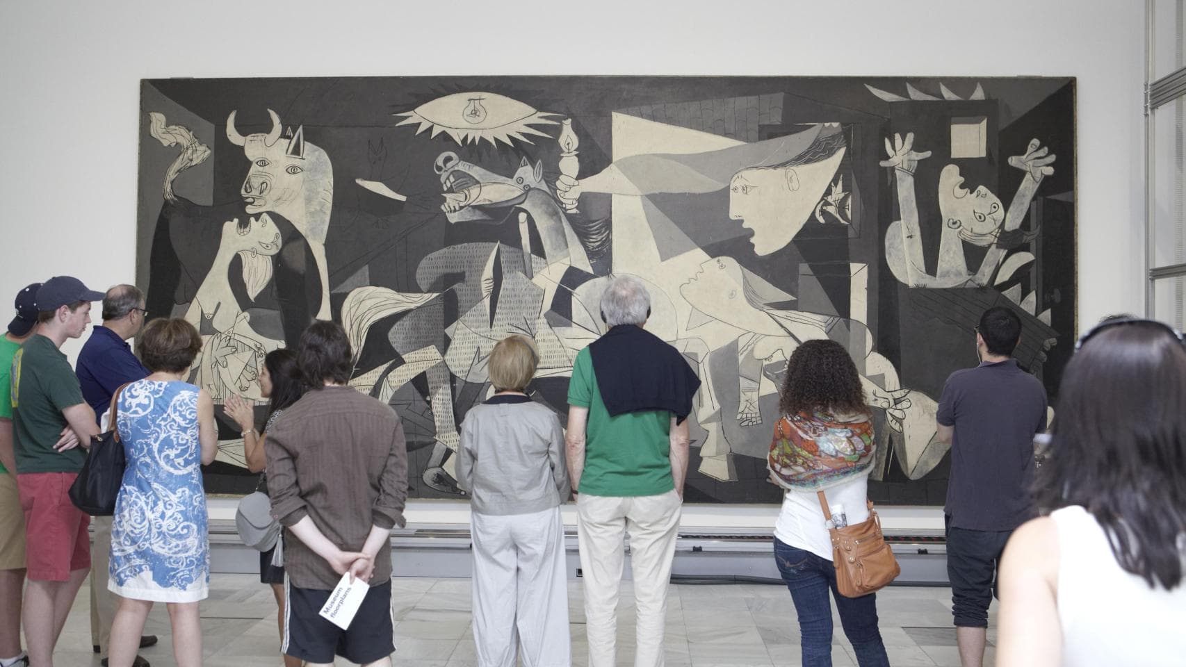 Guernica: El Grito de la Memoria que Desafía al Lienzo