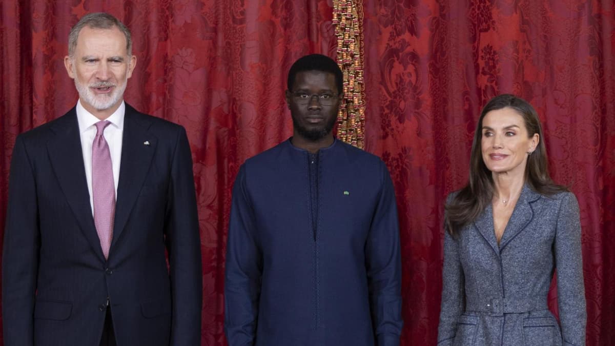 Felipe VI aboga por los derechos humanos y la gestión migratoria con Senegal