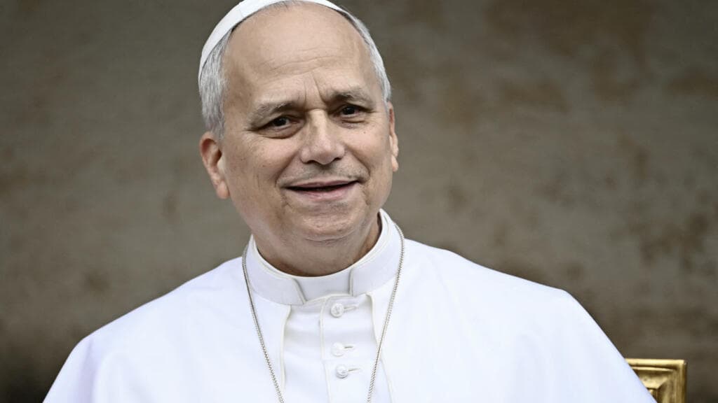 El Papa Leo XIV Desafía al Tiempo: Un Viaje Histórico a la Encrucijada de Mónaco